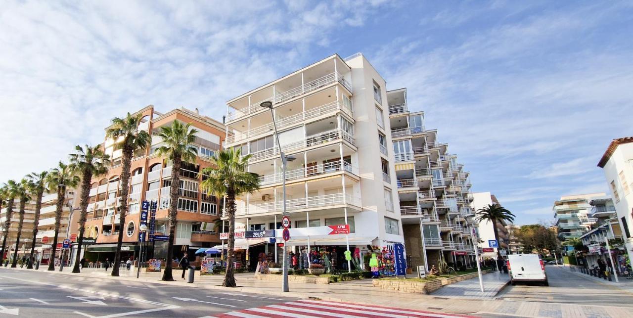 Saloutrip - Alexis I Apartamento Exterior foto