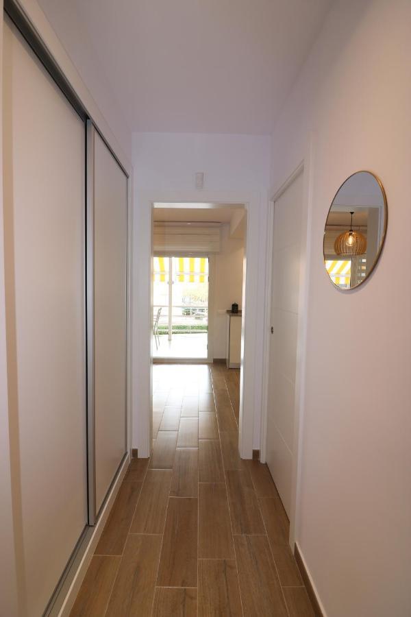 Saloutrip - Alexis I Apartamento Exterior foto